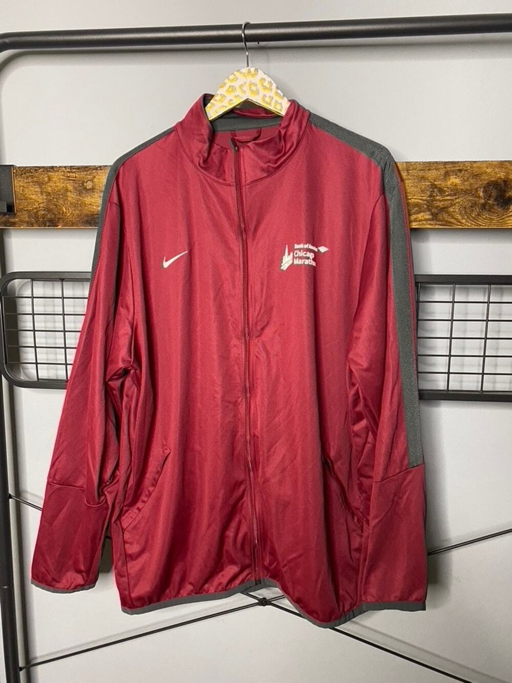 Nike Chicago Marathon Full Zip American Airlines Jacket XXL